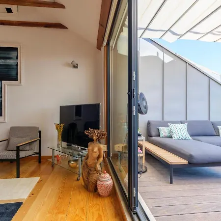 Terrace Apart With View Ac 4 Bedroom 4 Baths Lisboa