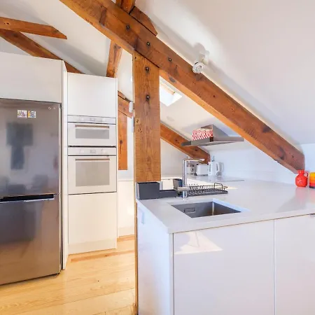 Terrace Apart With View Ac 4 Bedroom 4 Baths * Lisboa