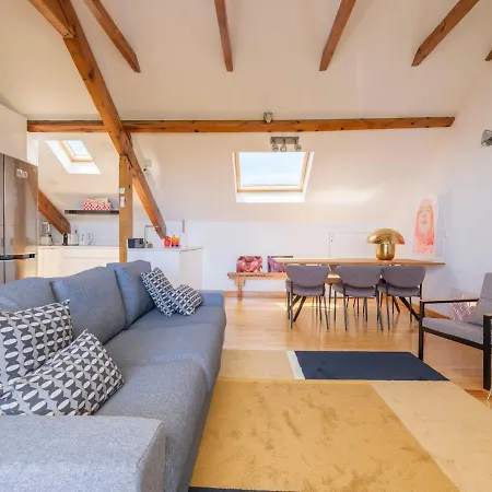 Terrace Apart With View Ac 4 Bedroom 4 Baths Apartman