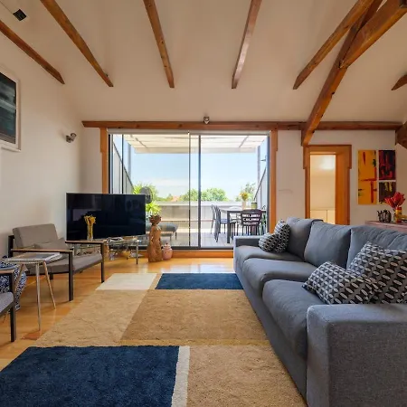 Apartman Terrace Apart With View Ac 4 Bedroom 4 Baths
