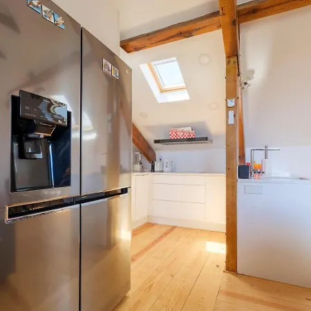 Terrace Apart With View Ac 4 Bedroom 4 Baths